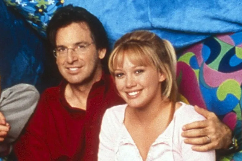 Hilary Duff's Heartbreaking Tribute to 'Lizzie McGuire' Dad Robert Carradine Reveals His Secret 20-Year Battle