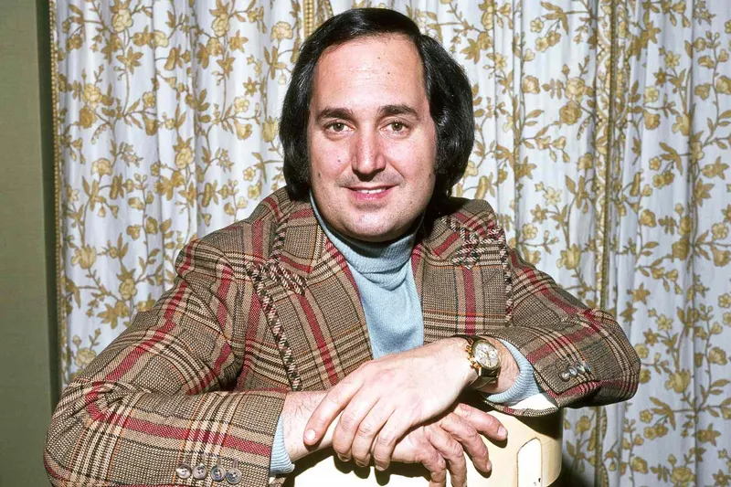 Neil Sedaka's Final Curtain Call: The Untold Story of the Man Who Out-Sold Elvis and Inspired Generations