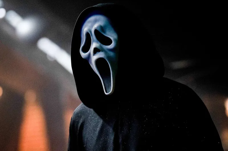 Scream 7's Killer Twist: How Toxic Fandom and AI Deepfakes Create the Most Meta Ghostface Yet