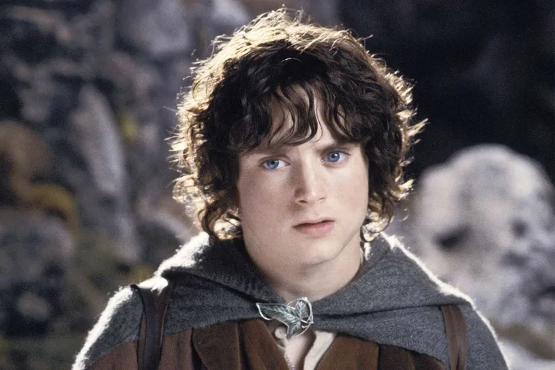 Elijah Wood's Epic Ultimatum: 'I'll Be Frodo Until My Last Breath' - Fans Rejoice as LOTR Legend Vows to Defend His Role