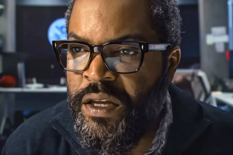 Razzie Redemption: Ice Cube's 'War of the Worlds' Sweeps Worst Film Awards While Kate Hudson's Oscar Nomination Sparks Viral Comeback Story